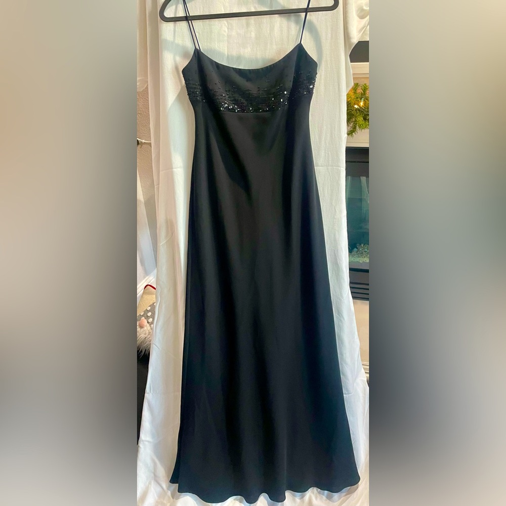 Vintage 90’s Jones New York Evening Black beaded gown  - size 10